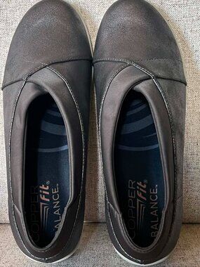 New Copper Fit Slip-On Sneakers Lightweight Steel Grey Size 9.5
